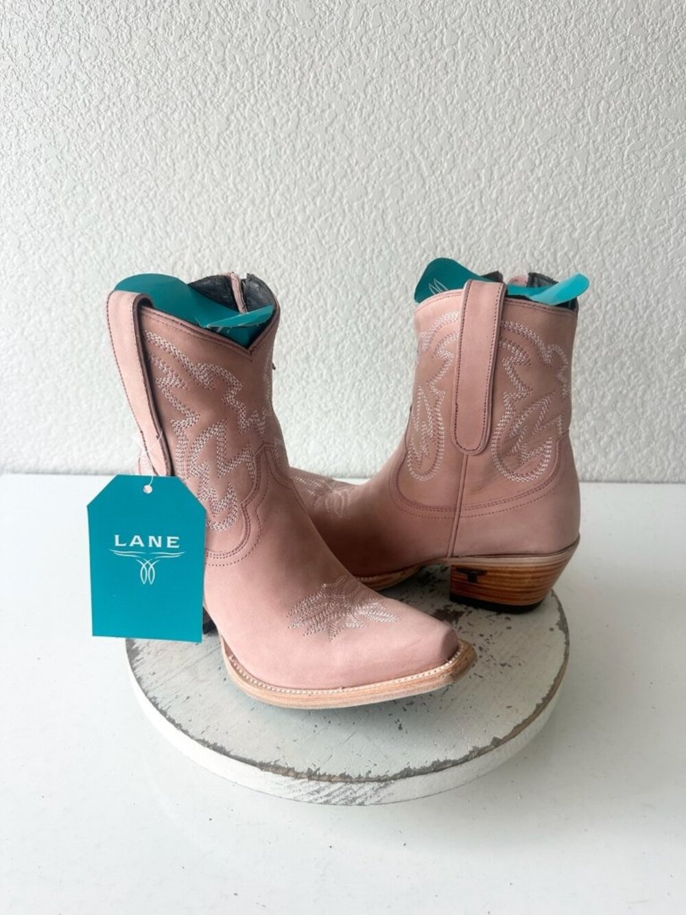 Lane Boots SMOKESHOW Pink Cowboy Booties Western Cowgirl Womens Short Ankle 7.5